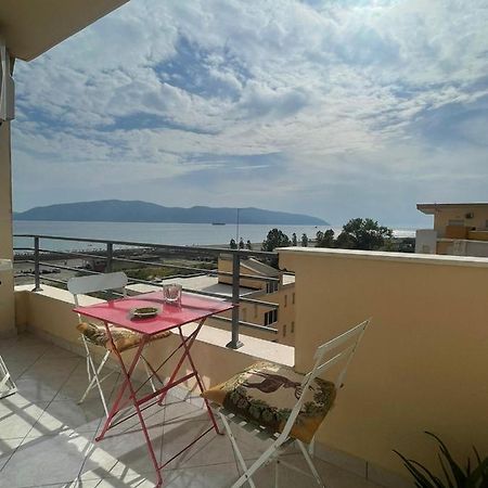 Kraal Apartments Vlorë Esterno foto